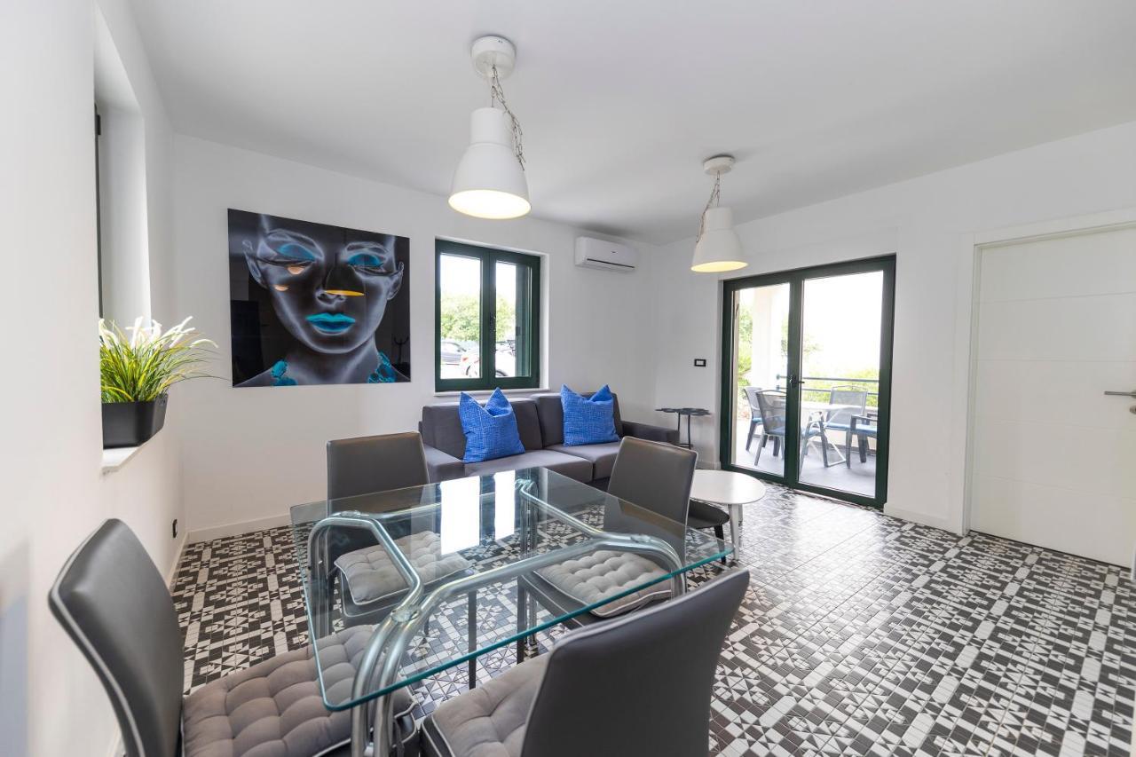 Mama House Villa Novalja Εξωτερικό φωτογραφία